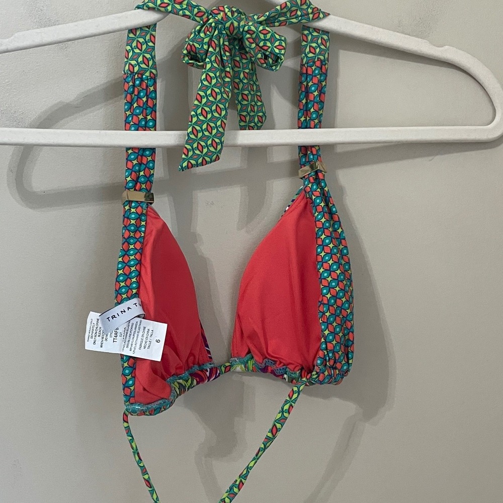 Trina Turk Womens 6 Bikini Top Halter Triangle Geometric Tropical Size 6 - Picture 2 of 4